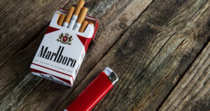 Marlboro red